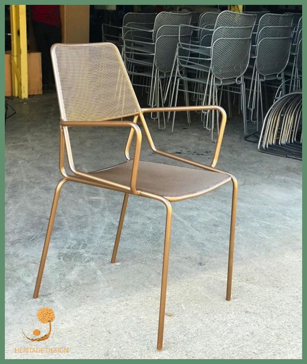 Demir Sandalye Modern